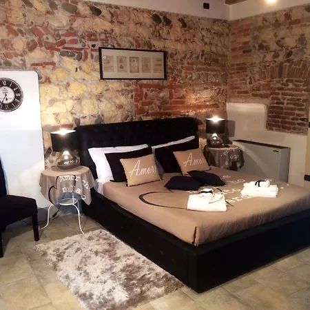 Mela Bed & Breakfast