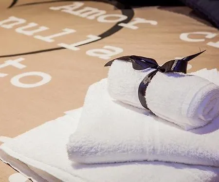 Mela Bed & Breakfast