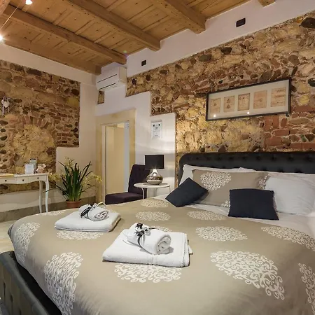 Bed & Breakfast Mela *