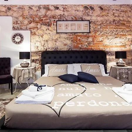 Mela Bed & Breakfast *